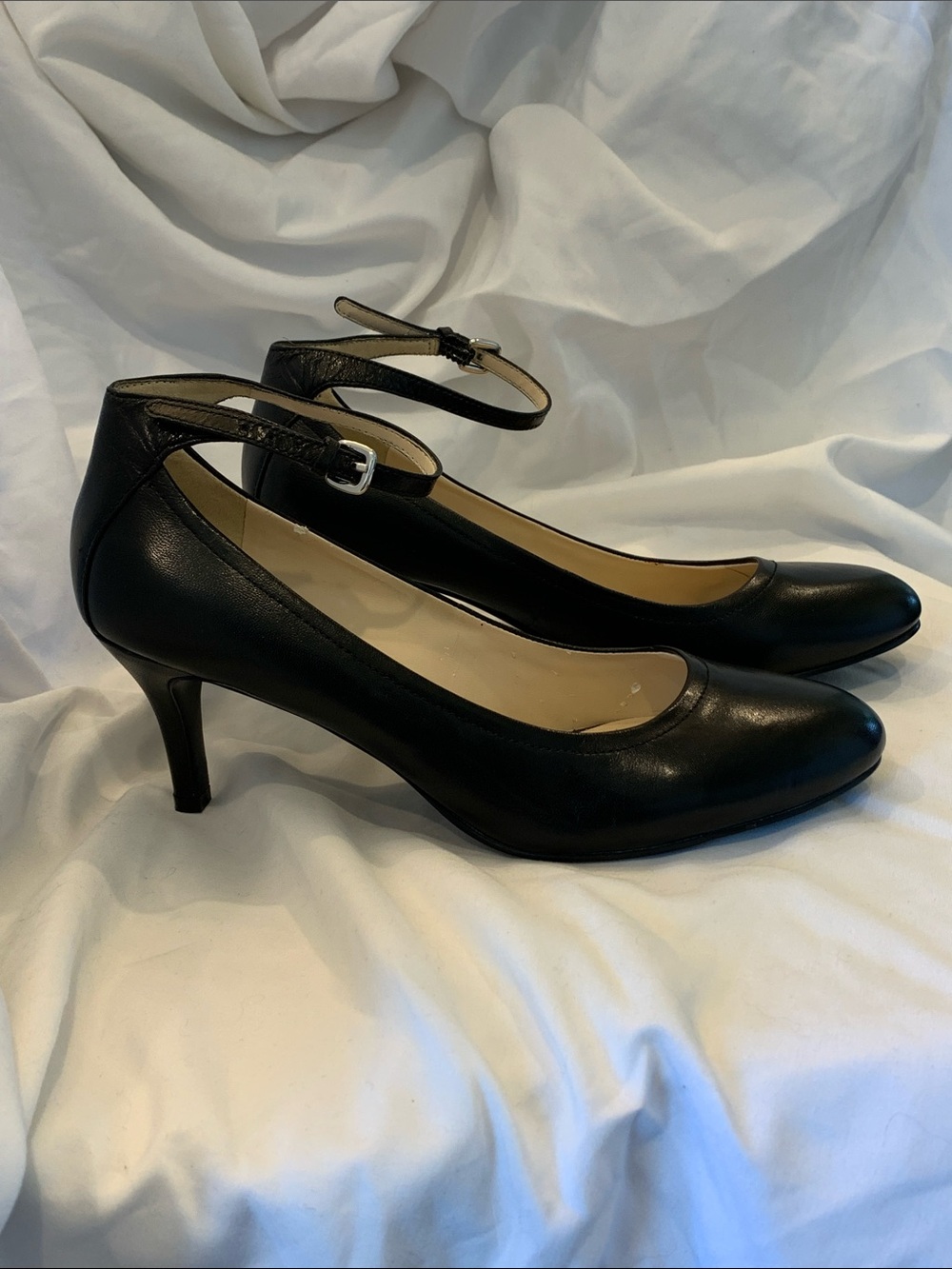 Nine West Classic Matte Black Leather Ankle-Strap Mid Heel Pumps